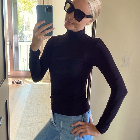 H&M Tops - H&M black Slinky Turtle Neck Size S
